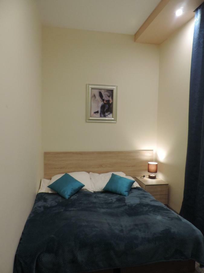 Apartament Blue Krosno Exterior foto